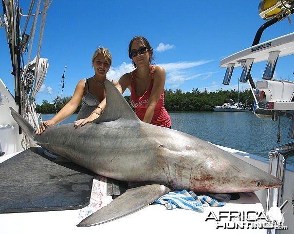 Hot Fishing Girls